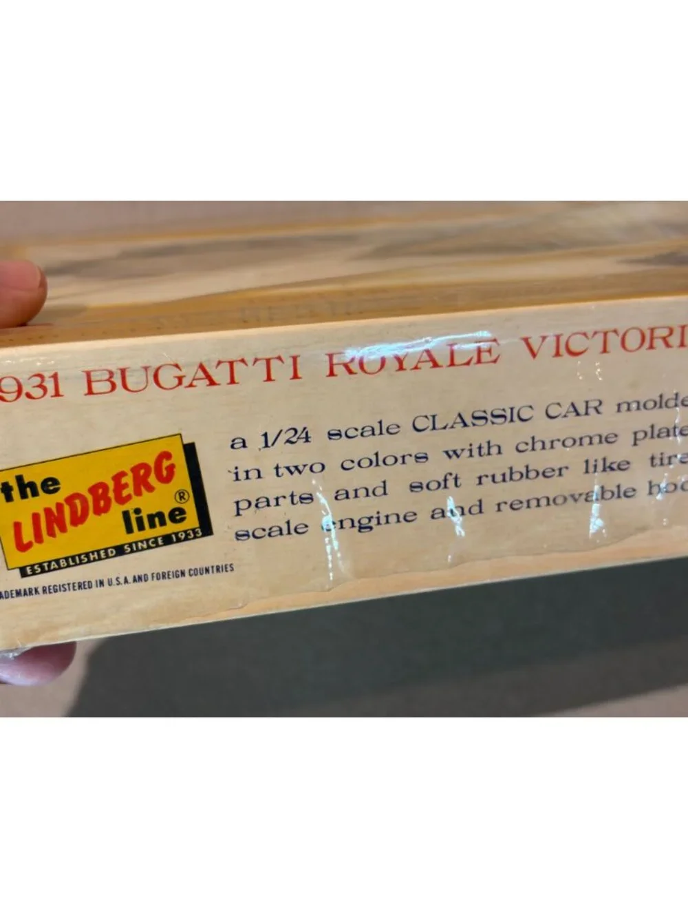 Vintage Lindberg 1/24 1931 Bugatti Royale Victoria Plastic Model Car Kit 679 NIO